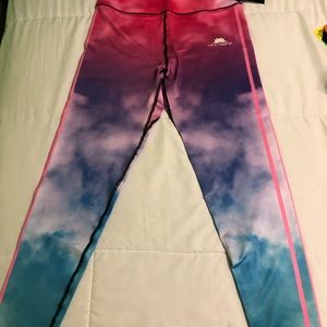 Women’s Leggings NWT